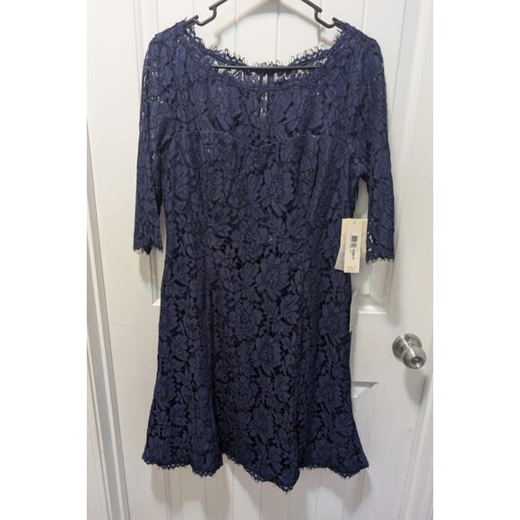 New Eliza J Quarter Length Sleeve Lace Fit Flare Dress Sz 12 Navy Blue Formal - Picture 4 of 12